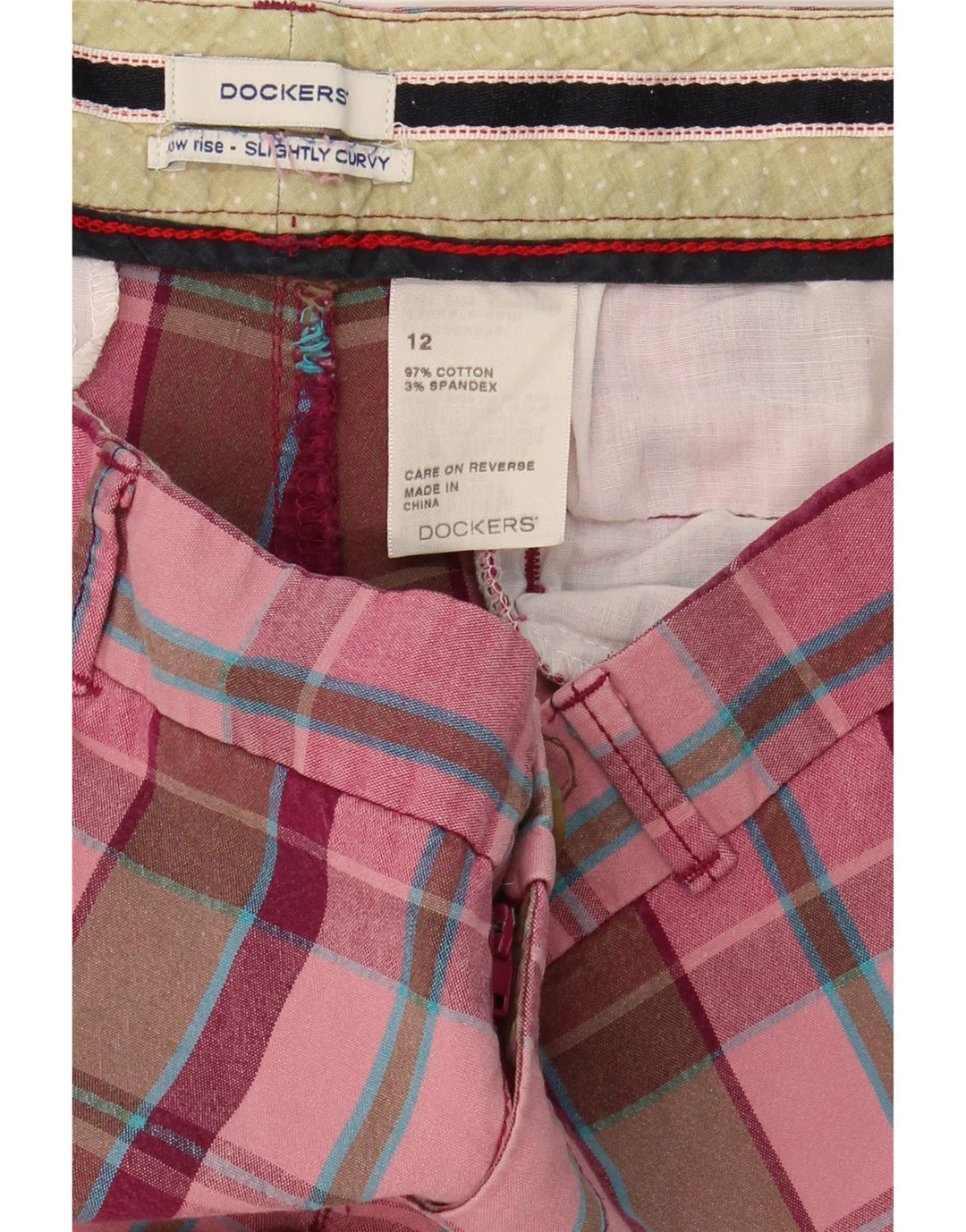 DOCKERS Womens Slightly Curvy Chino Shorts US 12 Large W34  Pink Check Vintage Dockers and Second-Hand Dockers from Messina Hembry 