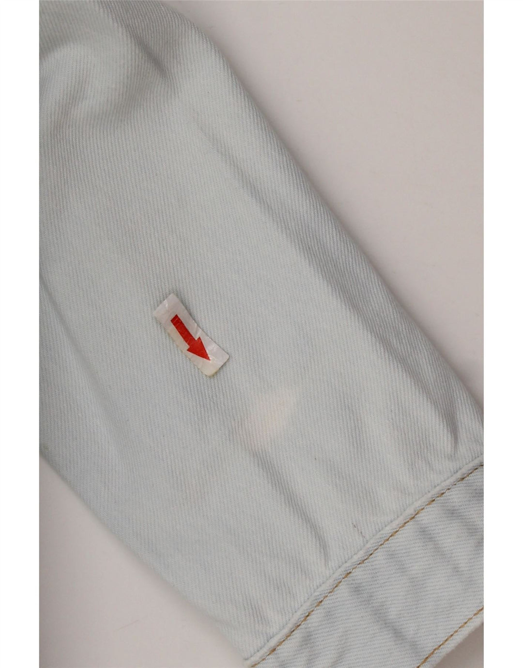 Женская укороченная джинсовая куртка Levi's UK 12, хлопок среднего синего цвета