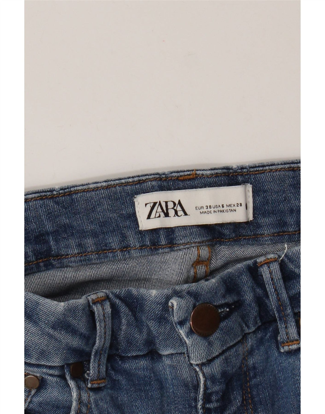 Женские расклешенные джинсы Zara EU 38, маленькие W28 L27, синие