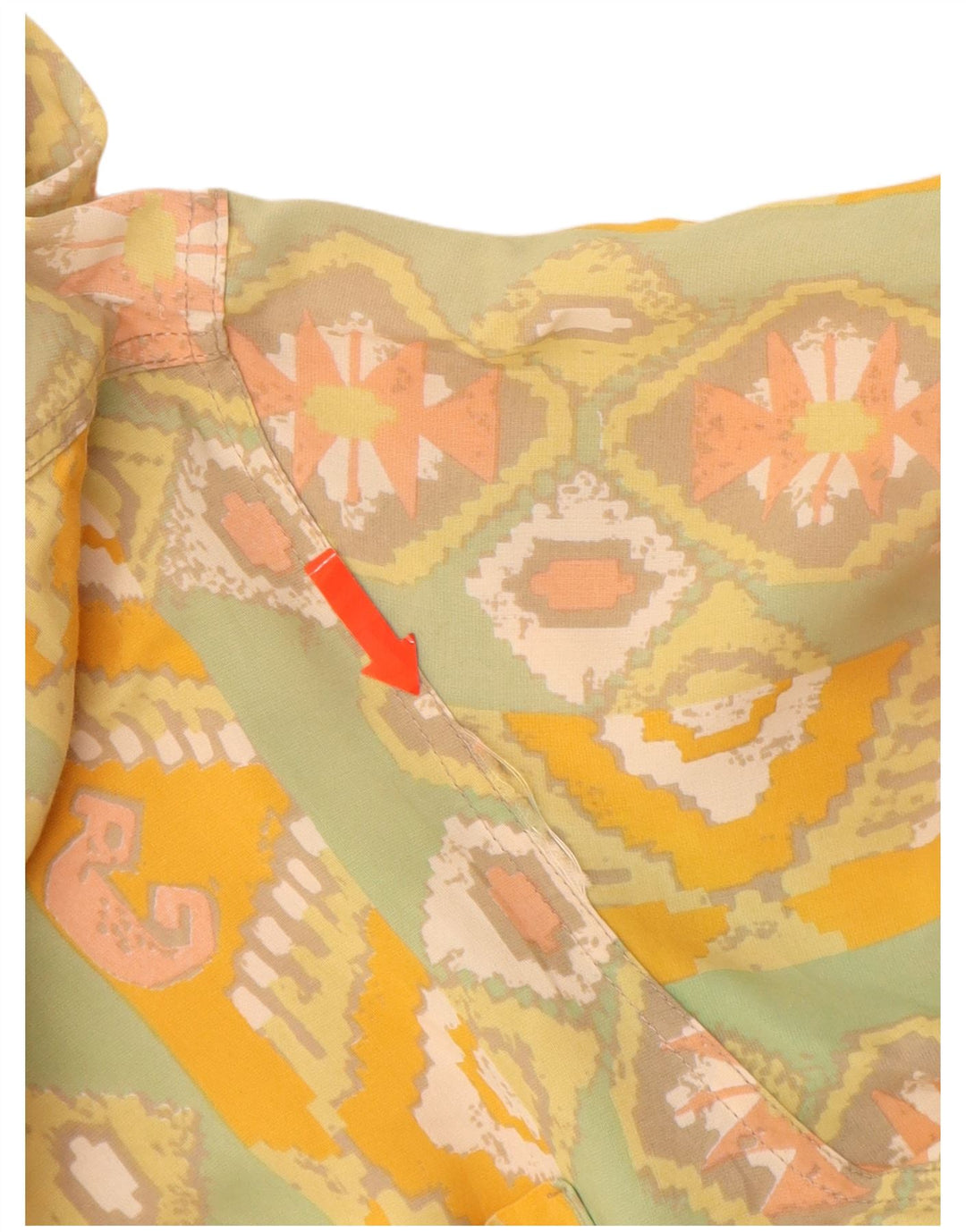 Мужская рубашка с коротким рукавом VINTAGE, вискоза среднего желтого цвета с геометрическим рисунком