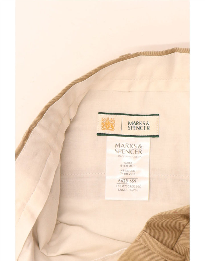 Мужские костюмные брюки MARKS & SPENCER W36 L29 бежевого цвета из полиэстера
