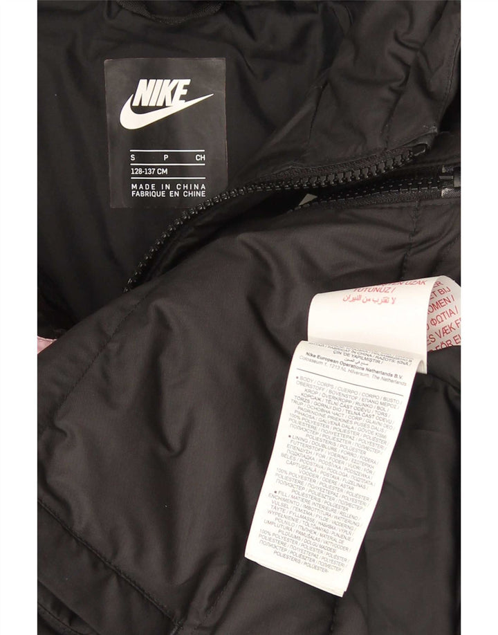 Утепленная куртка с капюшоном Nike для девочек 8–9 лет, маленькая черная, полиэстер с цветными блоками