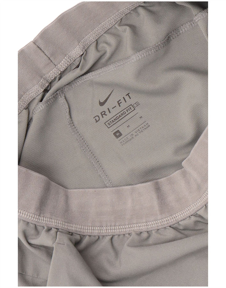 Мужские спортивные шорты Nike Dri Fit Standard Fit среднего серого цвета