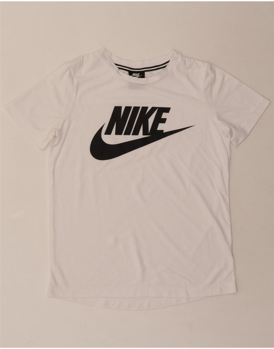 NIKE Mens Graphic T-Shirt Top Small White Vintage Nike and Second-Hand Nike from Messina Hembry 