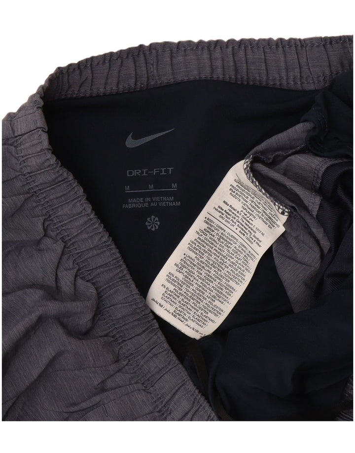 Мужские спортивные шорты Nike Dri Fit среднего серого цвета из полиэстера с цветными блоками