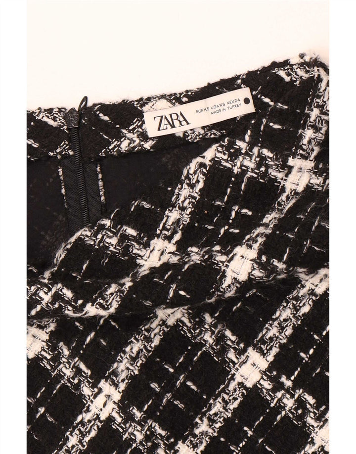 Женская мини-юбка Zara XS W24 в черную клетку