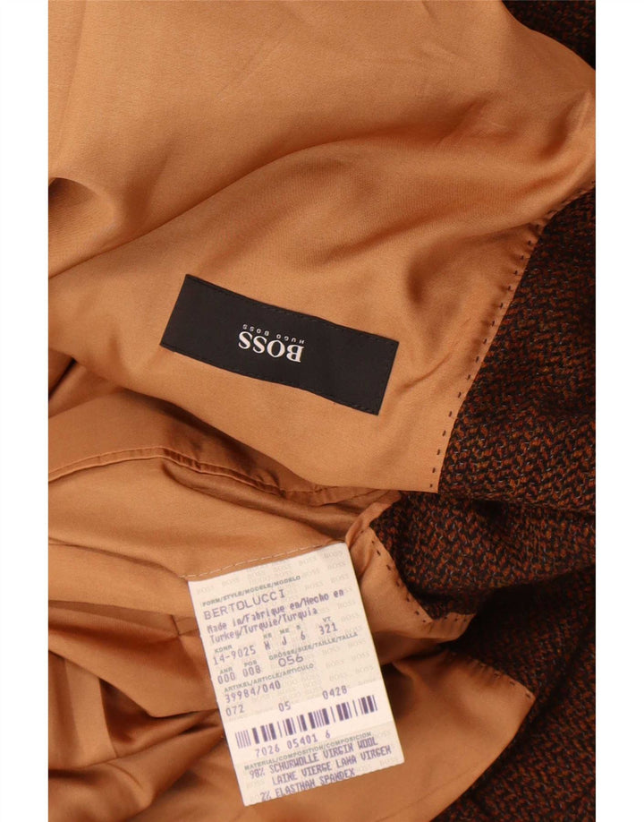 Мужской пиджак Hugo Boss на 2 пуговицах EU 56 3XL Коричневый с узором «в елочку»