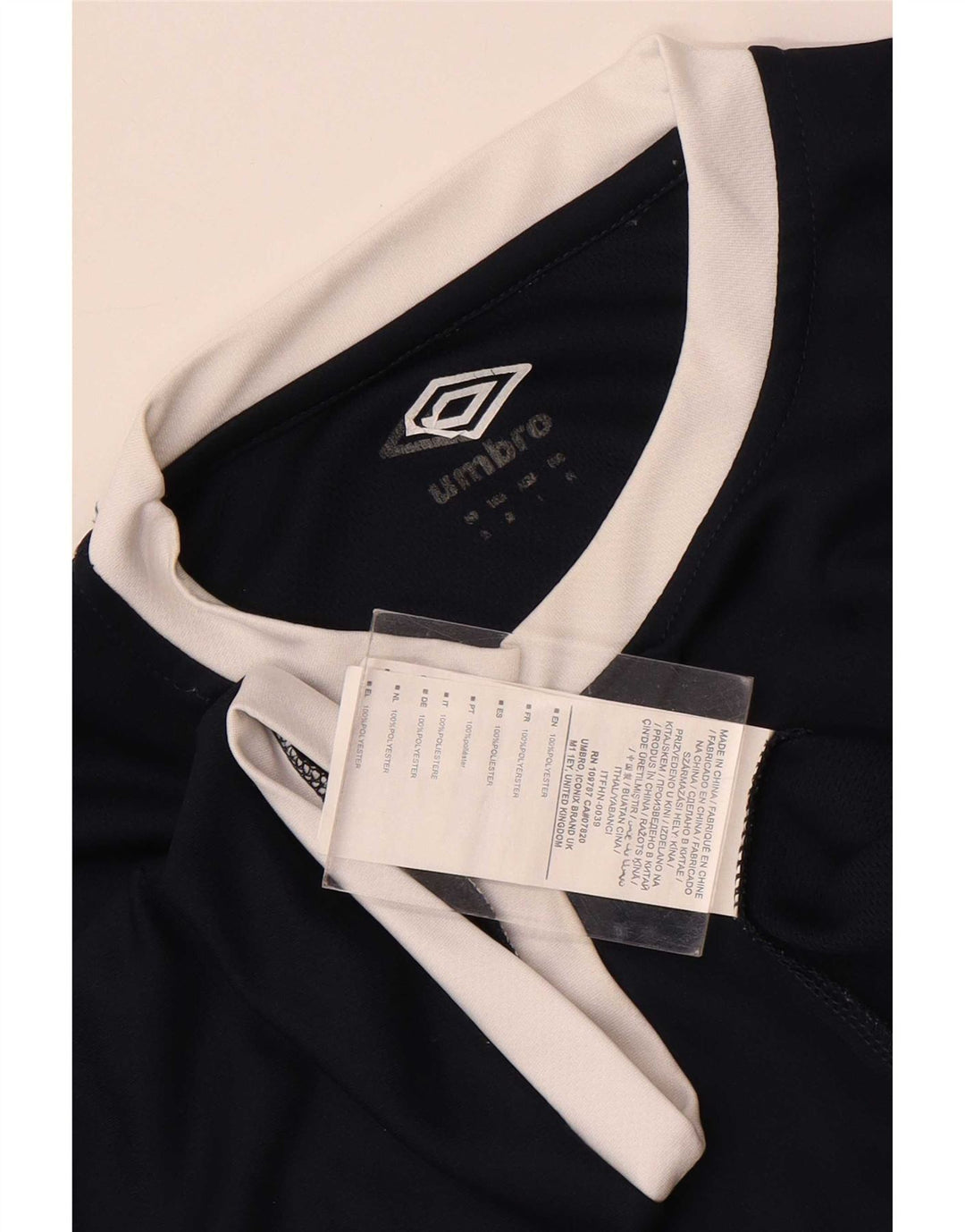 Мужская футболка Umbro, маленькая, темно-синяя, полиэстер с цветными блоками