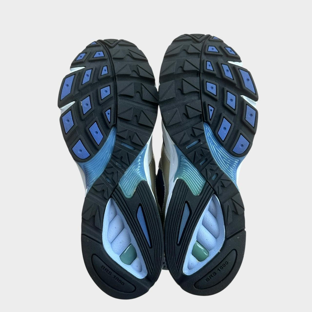 Винтажные кроссовки Nike - женские UK8