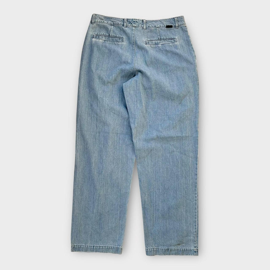 Джинсы Nike SB из денима, талия 34 дюйма.