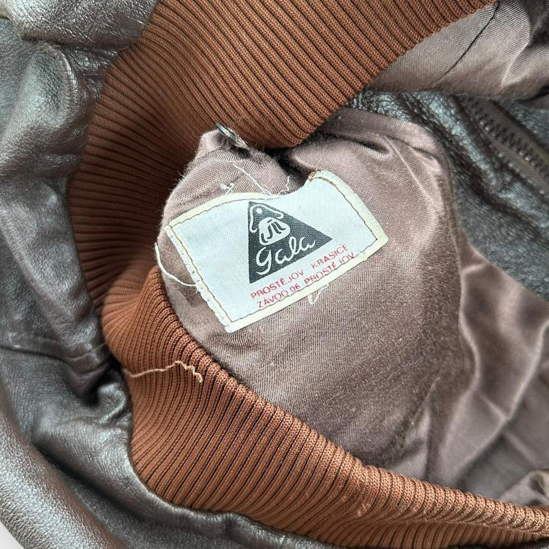 Винтажная кожаная летная куртка - большая