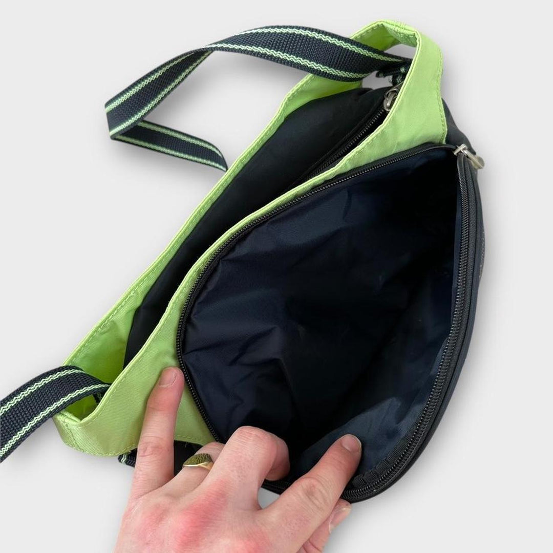 Винтажная боковая сумка Nike — один размер