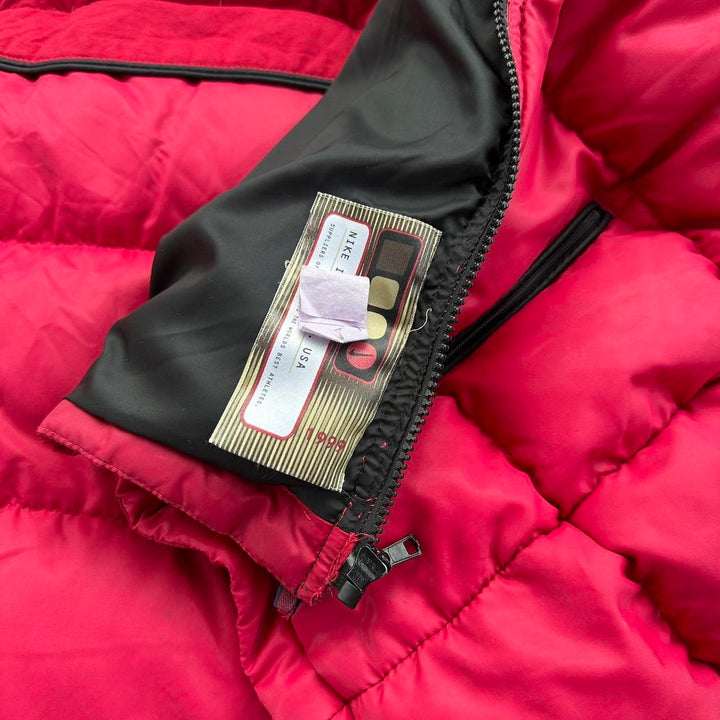 Винтажная пуховик Nike - средний размер