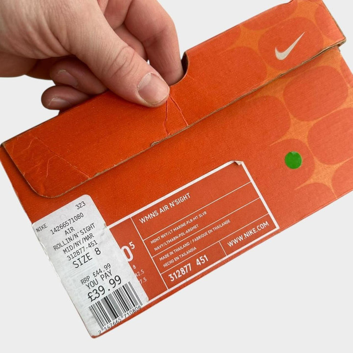 Винтажные кроссовки Nike - женские UK8