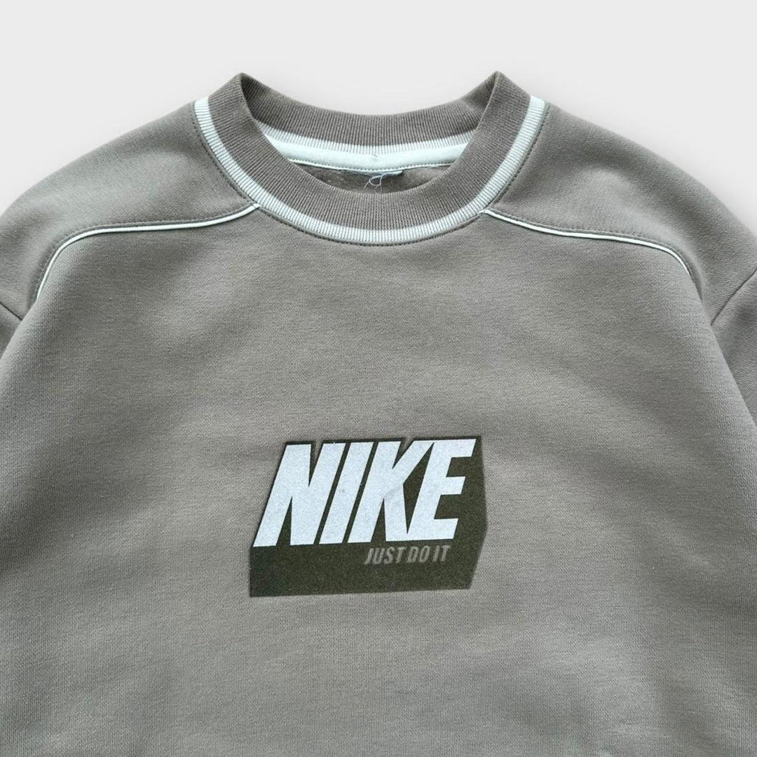 Винтажная толстовка Nike - средний размер