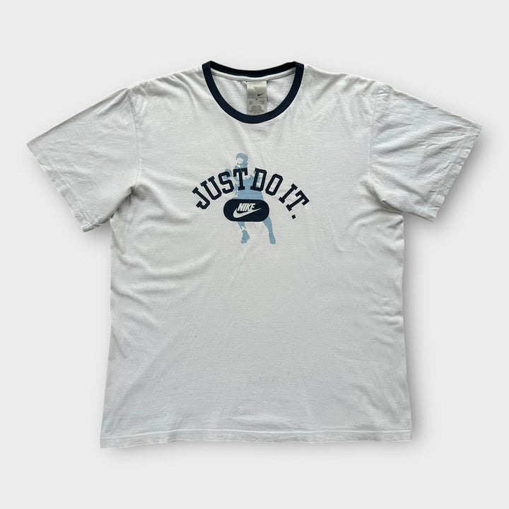 Футболка Nike с графическим рисунком - XL