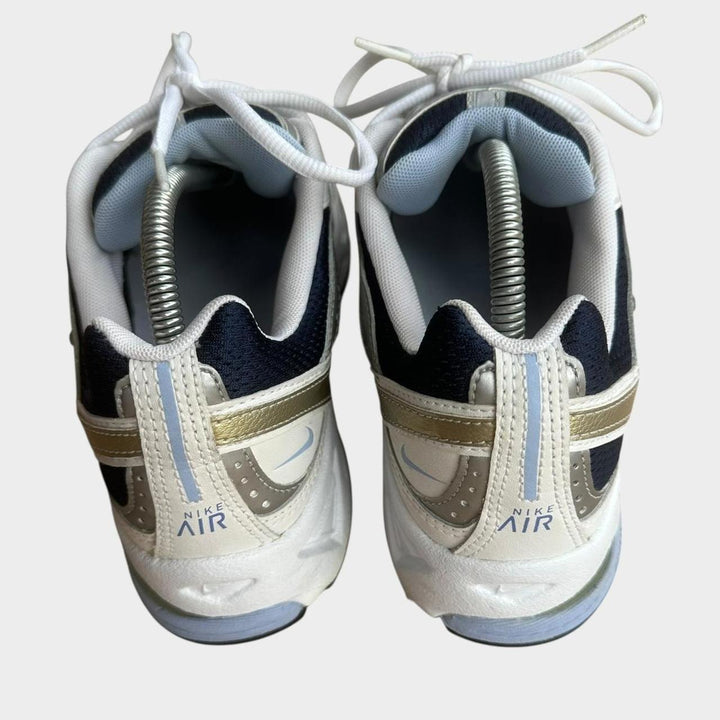 Винтажные кроссовки Nike - женские UK8