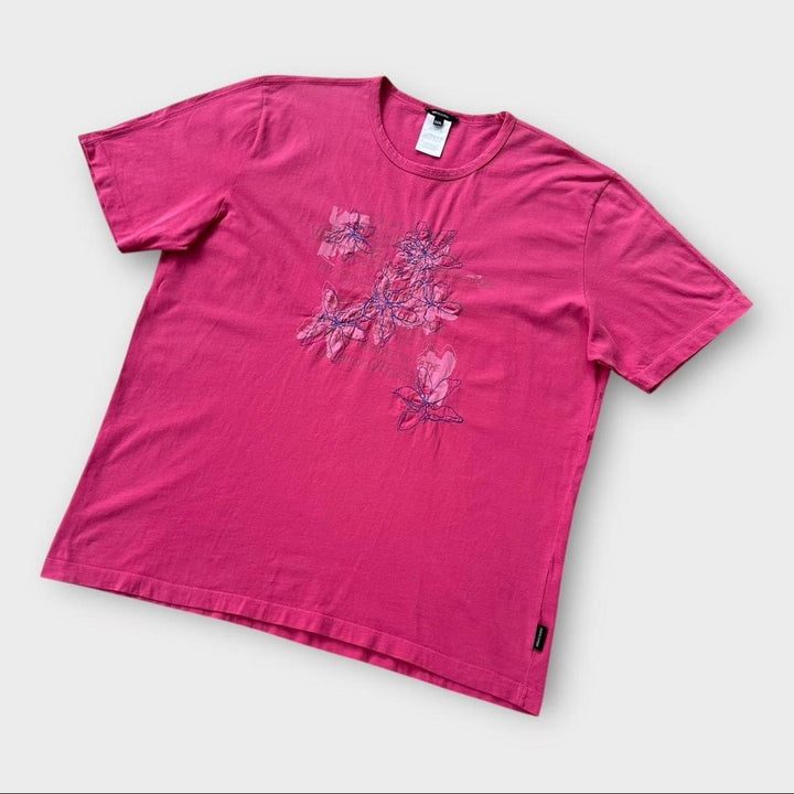 Винтажная футболка Versace — XXXL (подходит как размер XL).