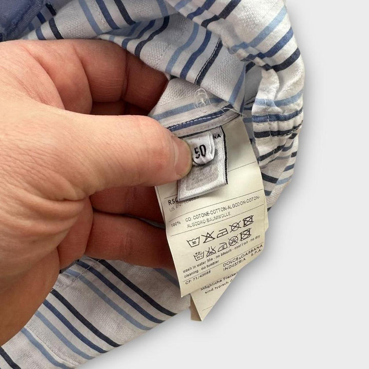 Рубашка Dolce & Gabbana - средняя.