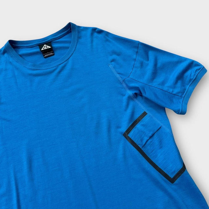 Футболка Nike ACG - большая