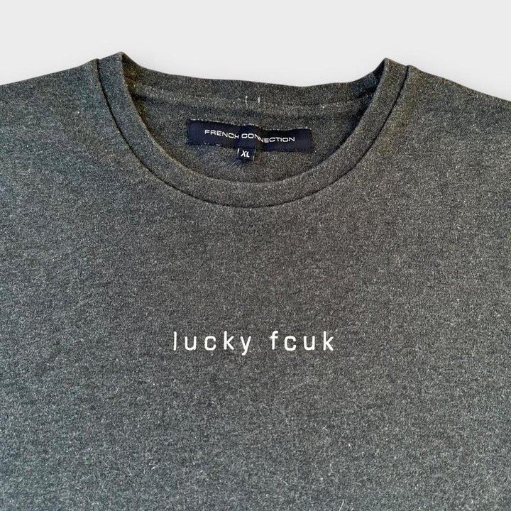 Футболка с надписью French Connection — XL (среднего размера)
