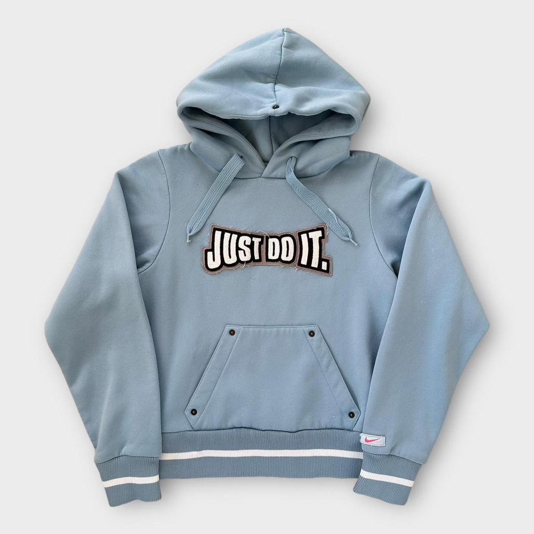 Толстовка Nike с надписью — для мальчиков, средний размер (сидит как размер XS)