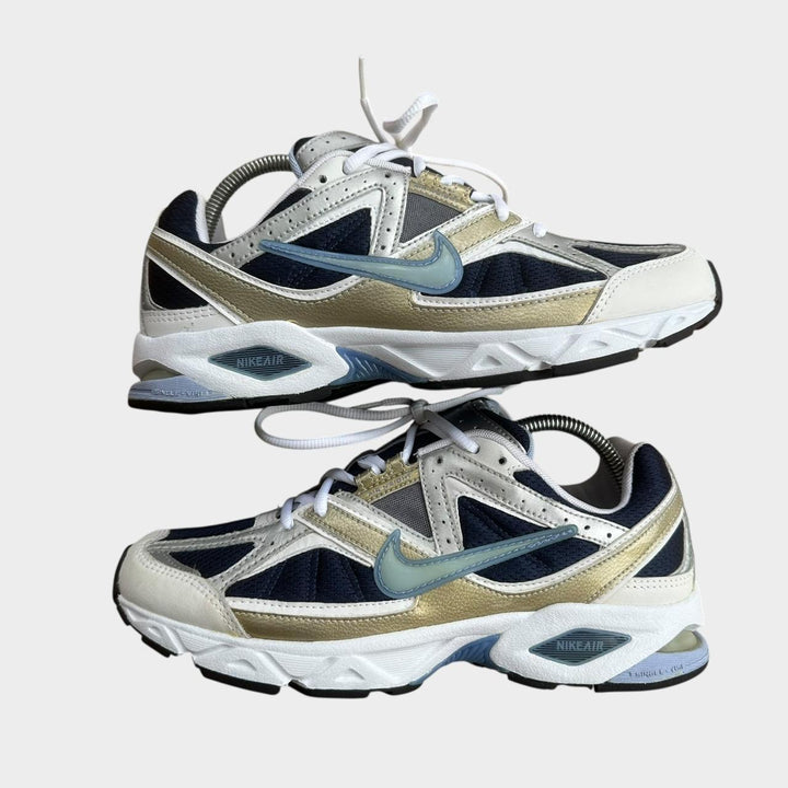 Винтажные кроссовки Nike - женские UK8