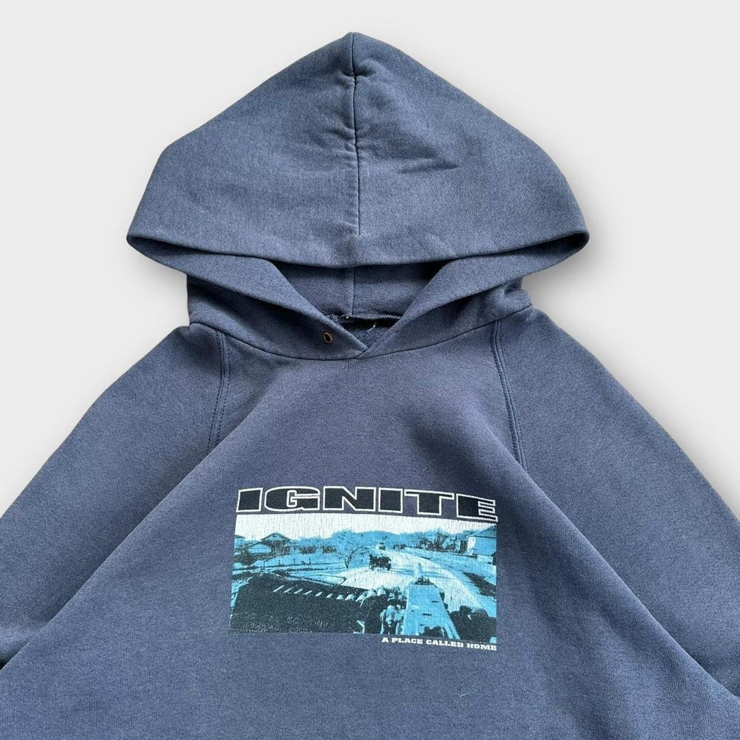 Толстовка с фирменной символикой Ignite Band, средний размер