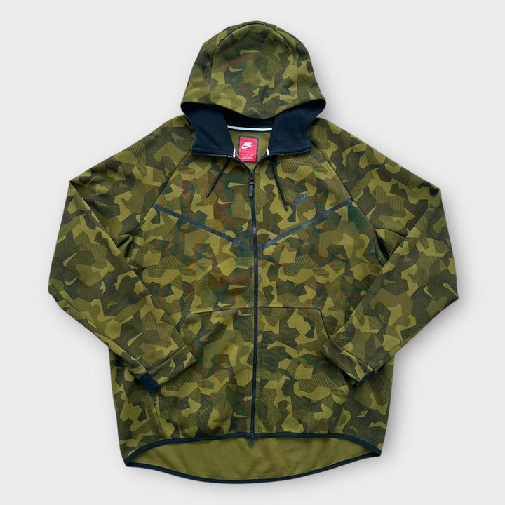 Полный спортивный костюм из технического флиса Nike - XXL