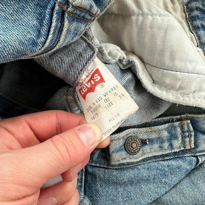 Винтажная джинсовая куртка Levi’s — женская среднего размера