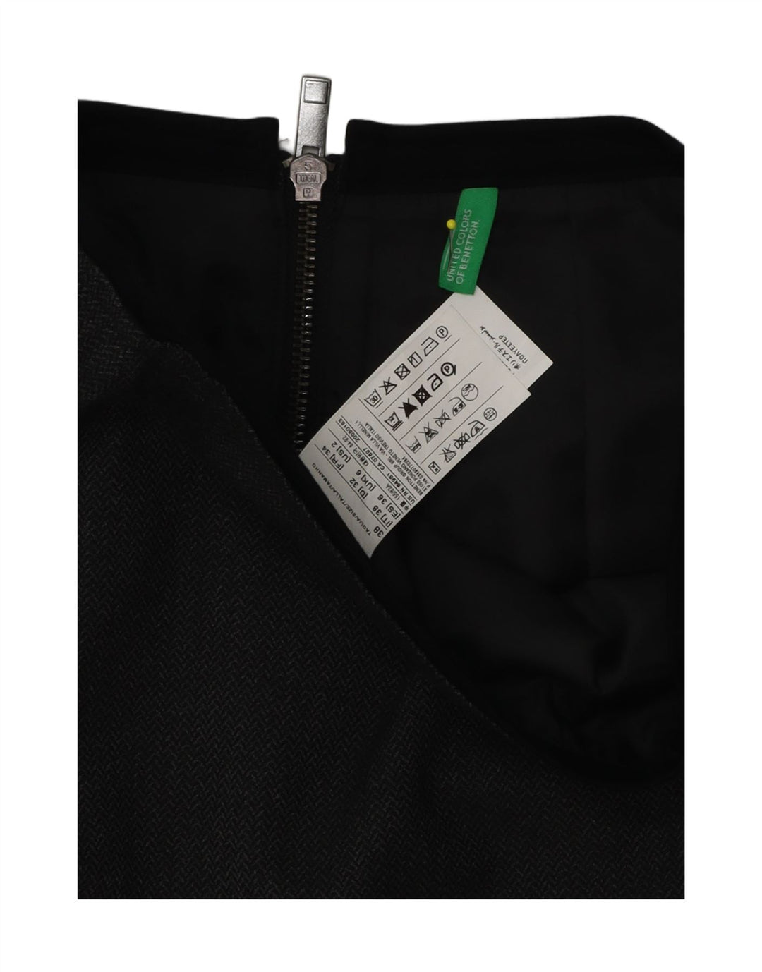 Женская мини-юбка Benetton UK 6 XS W27 Серая, полиэстер с узором «в елочку»