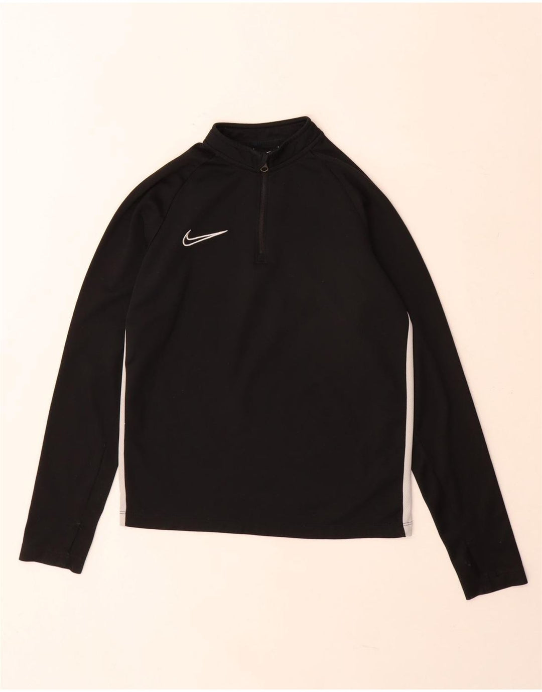Джемпер-свитшот Nike Dri Fit для мальчиков 10–11 лет, средний черный с цветными блоками