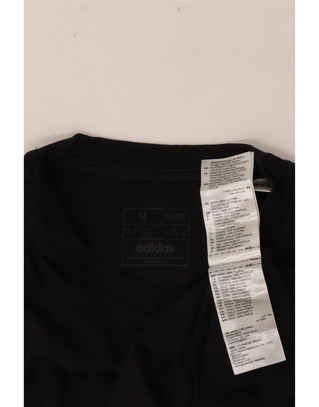 Мужская футболка Adidas Regular Fit с графическим рисунком, средний черный хлопковый топ