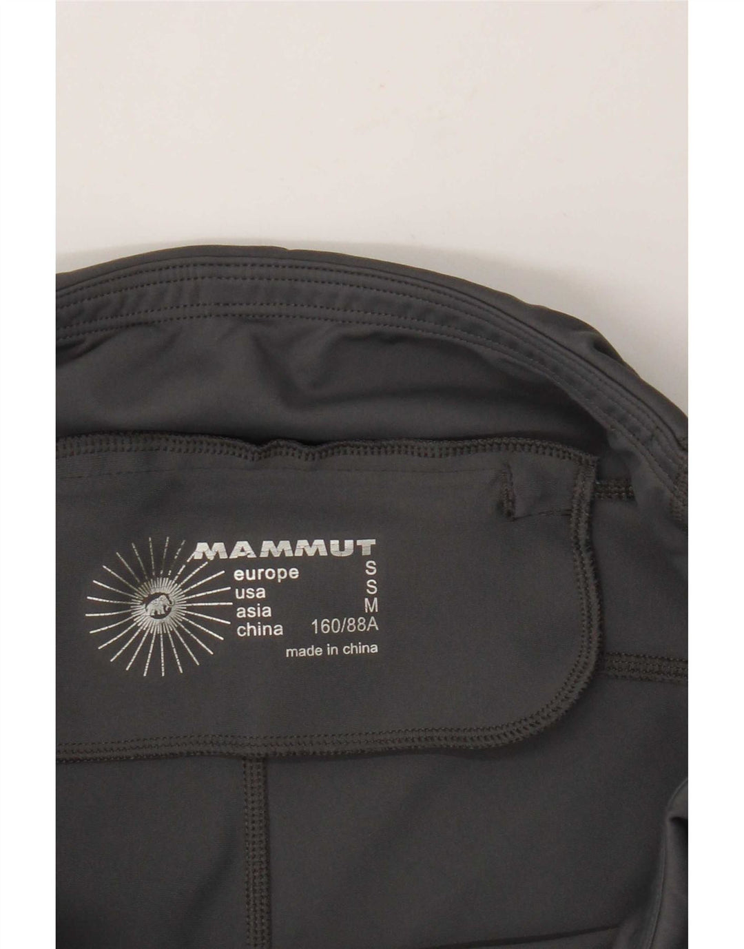 Женские спортивные шорты Mammut UK 10, маленькие серые