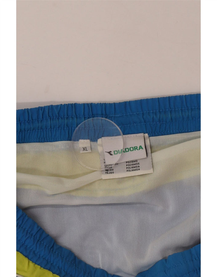 Мужские шорты для плавания Diadora XL, синие, полиэстер с цветными блоками