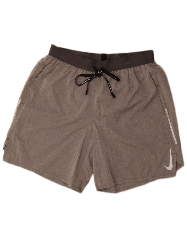 Мужские спортивные шорты Nike Dri Fit среднего серого цвета из полиэстера