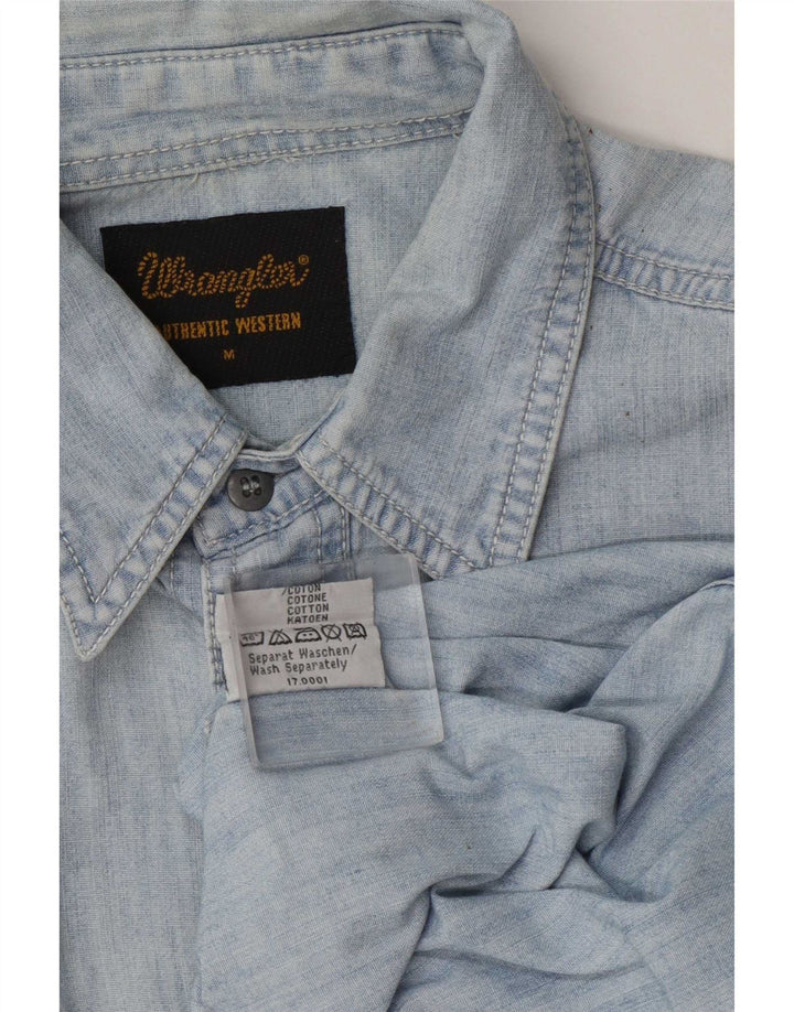 Мужская джинсовая рубашка Wrangler из хлопка среднего синего цвета