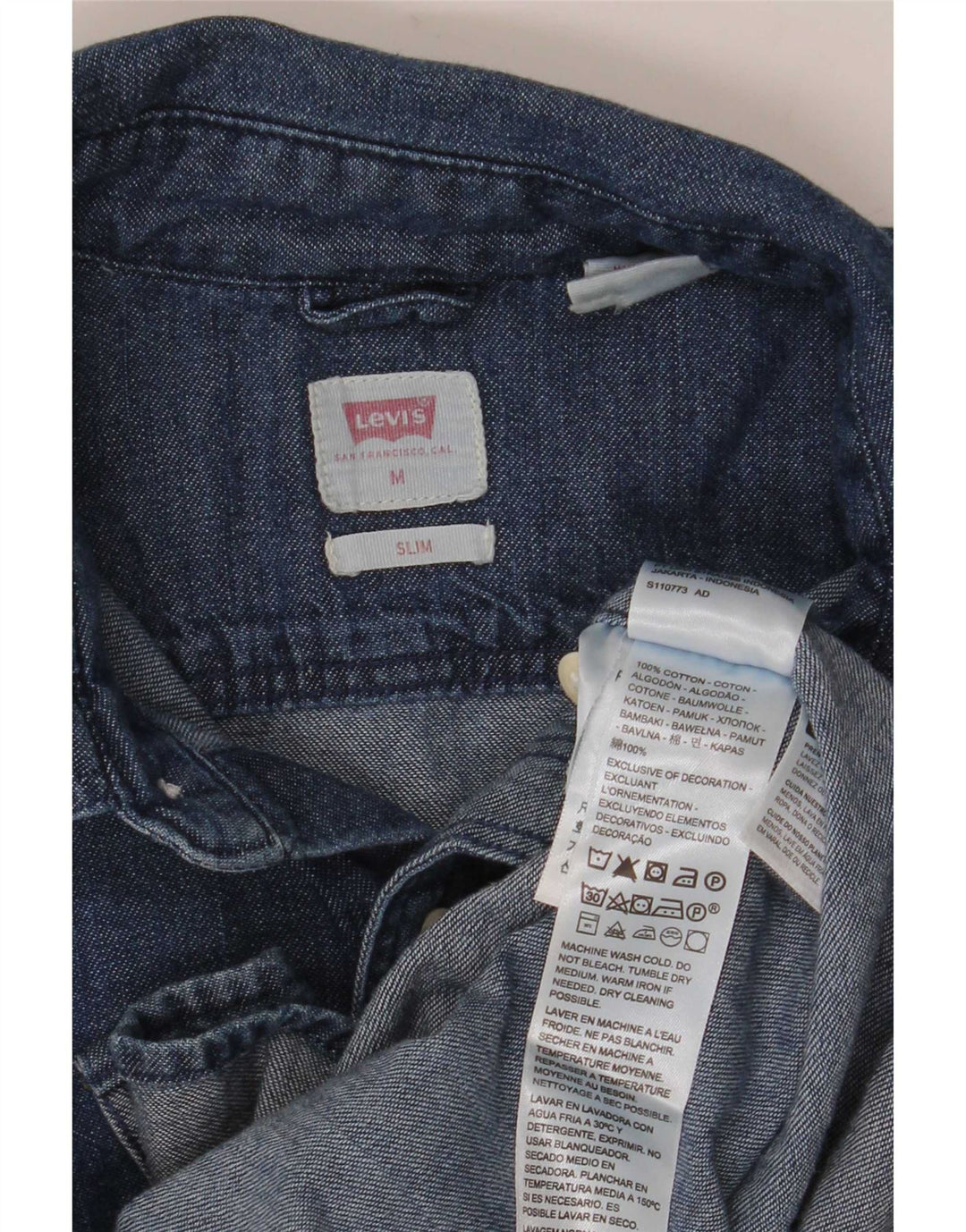 Мужская джинсовая рубашка приталенного кроя Levi's, хлопок среднего синего цвета