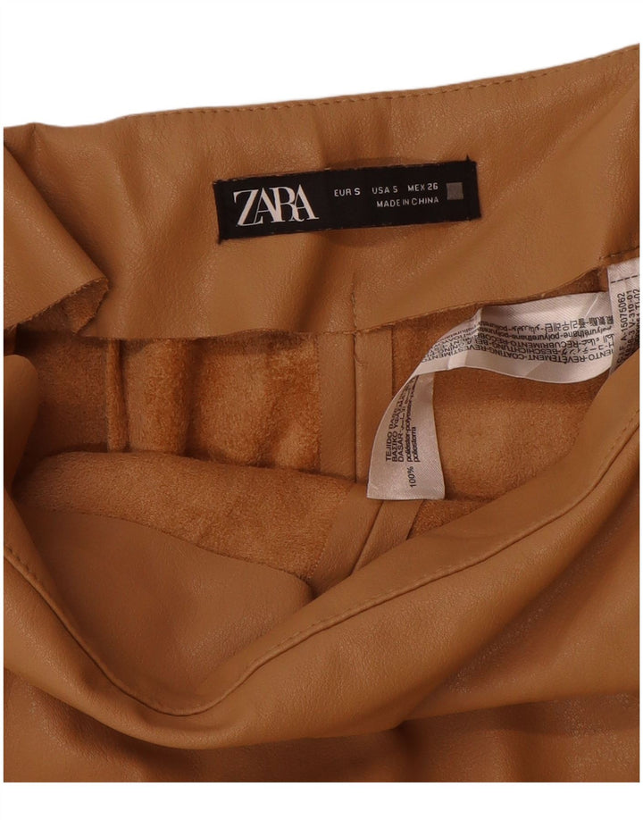 Женские кожаные шорты Zara, маленькие W26, бежевые из полиуретана