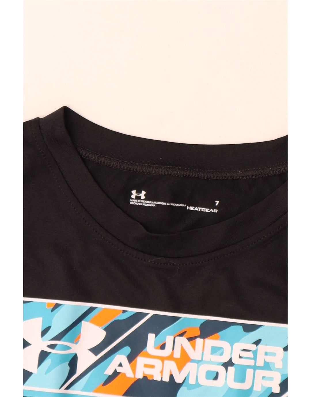 Футболка с рисунком Under Armour для мальчиков Heat Gear, топ 6–7 лет, черная