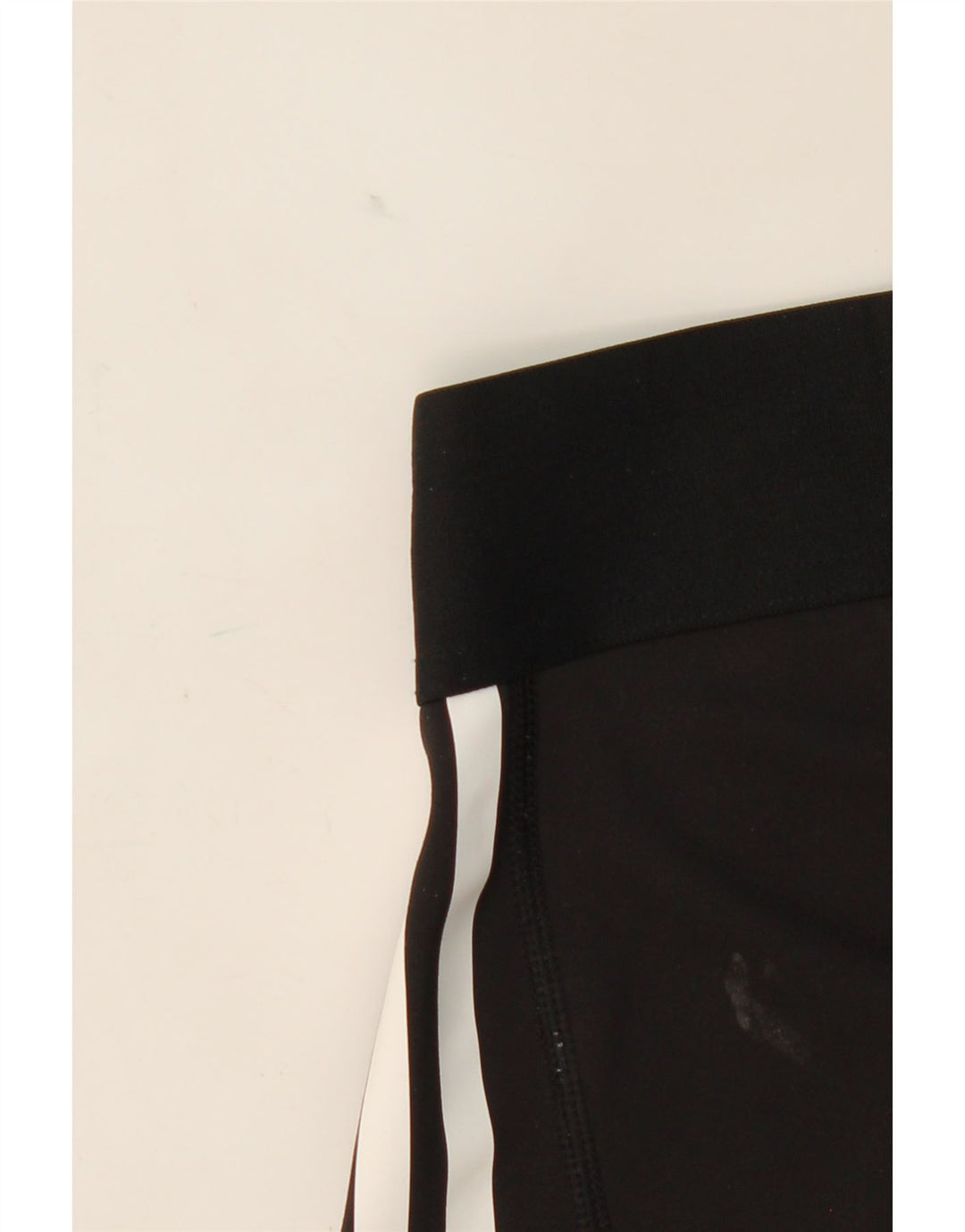ADIDAS Womens Aeroready Leggings UK 12/14 Medium  Black Vintage Adidas and Second-Hand Adidas from Messina Hembry 