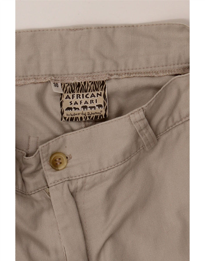VINTAGE Boys Cargo Shorts 15-16 Years W30 Grey Cotton Vintage Vintage and Second-Hand Vintage from Messina Hembry 