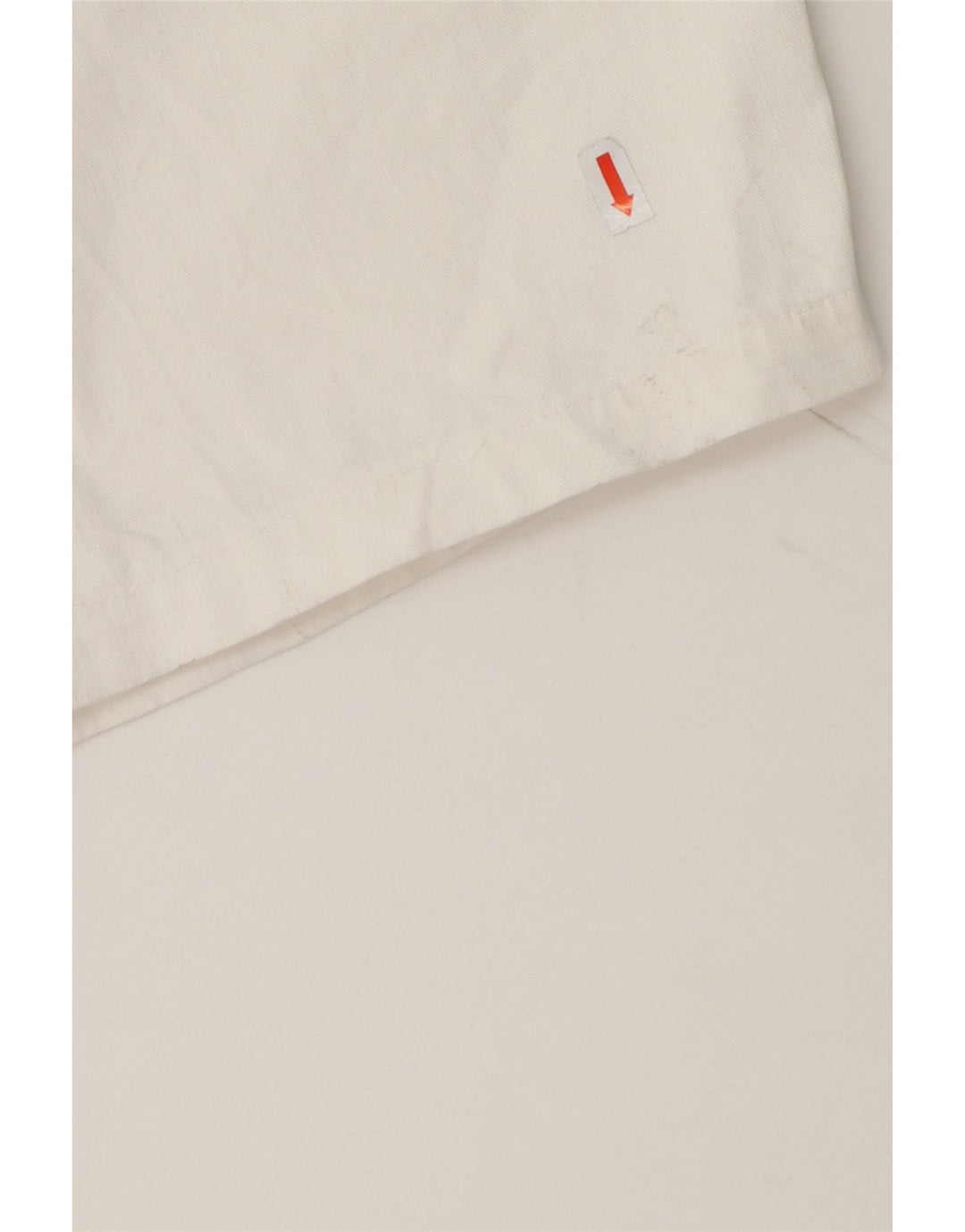 CALVIN KLEIN Womens Chino Shorts W34 Large White Vintage Calvin Klein and Second-Hand Calvin Klein from Messina Hembry 