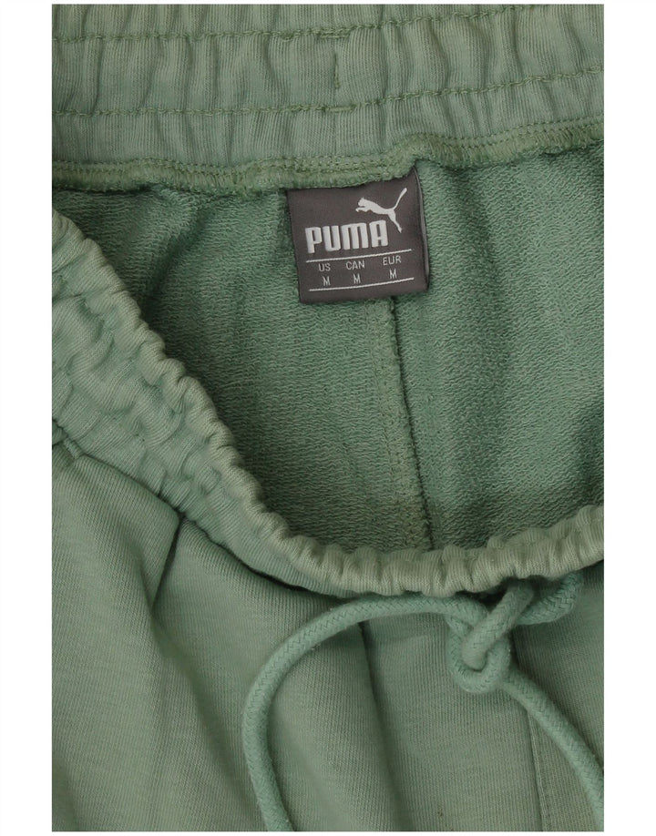 Мужские спортивные шорты Puma среднего зеленого цвета