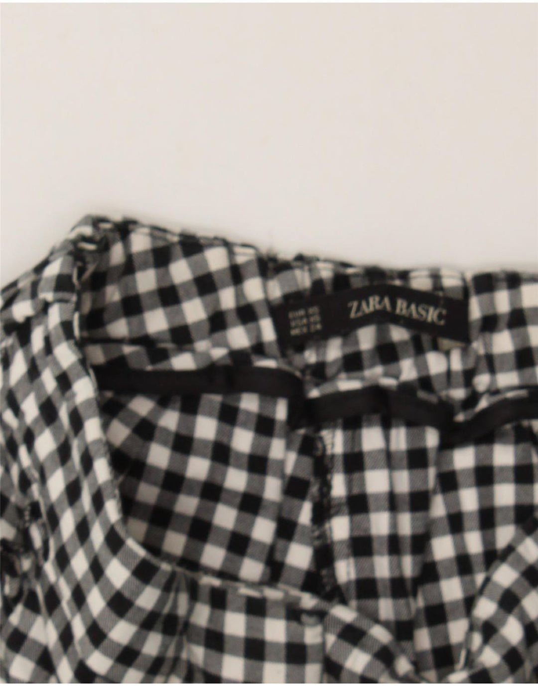 ZARA Womens Slim Chino Trousers W26 L26 Black Gingham Vintage Zara and Second-Hand Zara from Messina Hembry 
