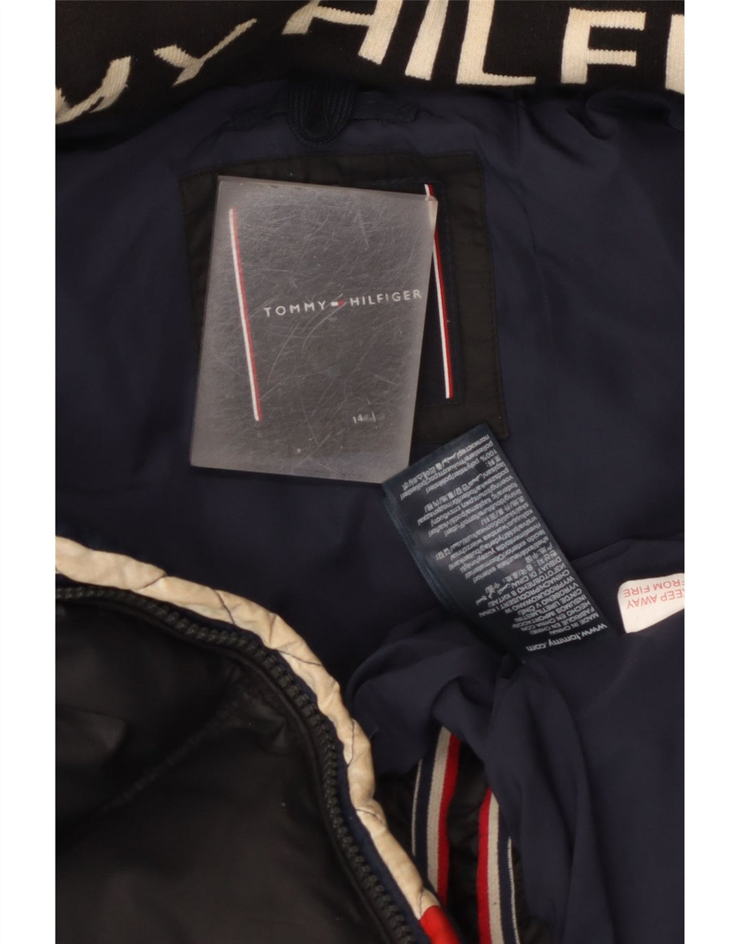 Tommy Hilfiger Утепленная куртка с капюшоном для мальчиков 13–14 лет, черный полиэстер