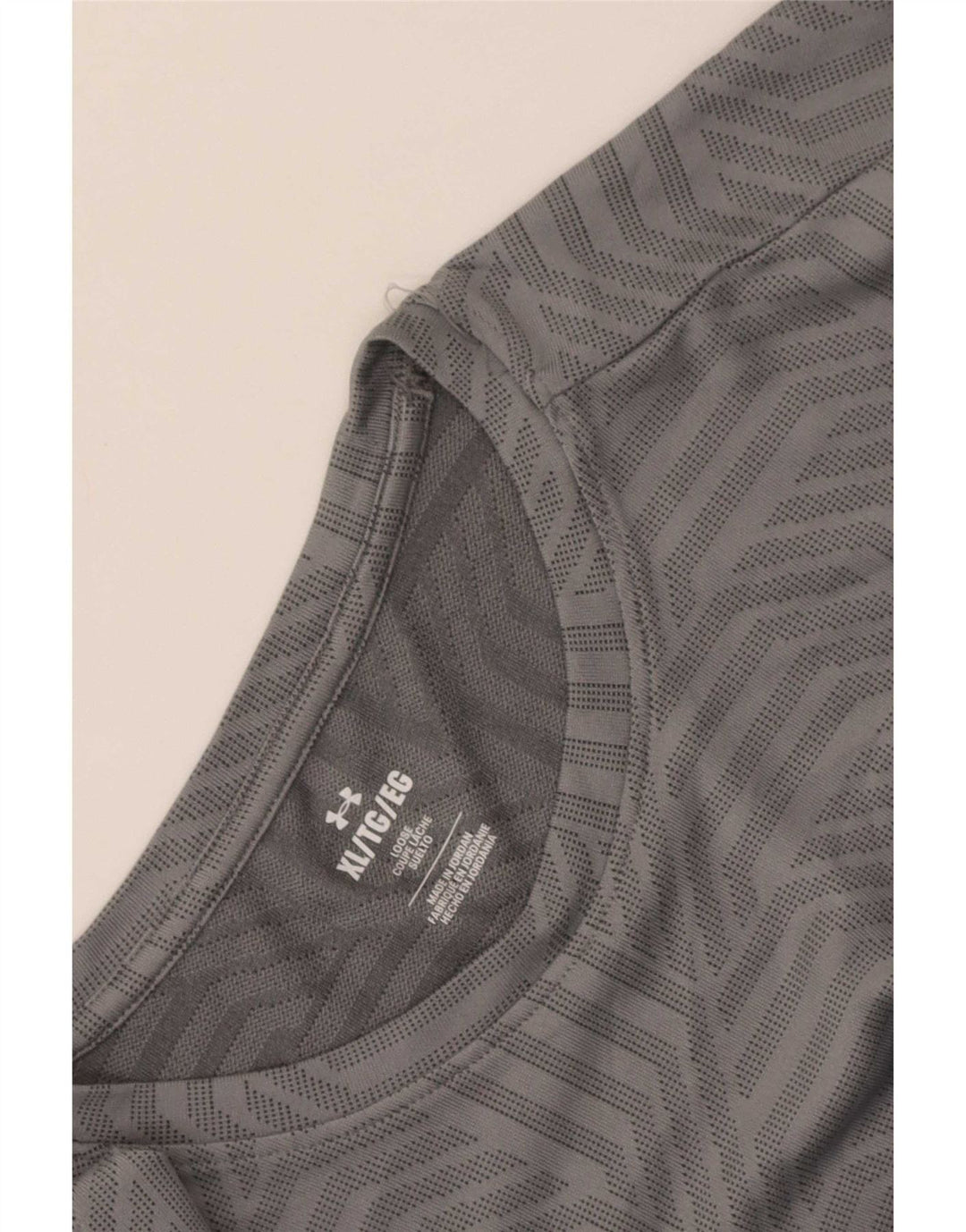 Мужская футболка Under Armour Top XL Серая с геометрическим рисунком