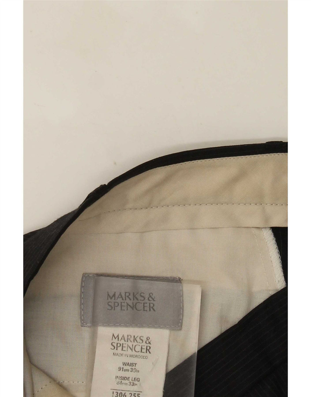 Мужские костюмные брюки Marks & Spencer W36 L33 черные в тонкую полоску из полиэстера