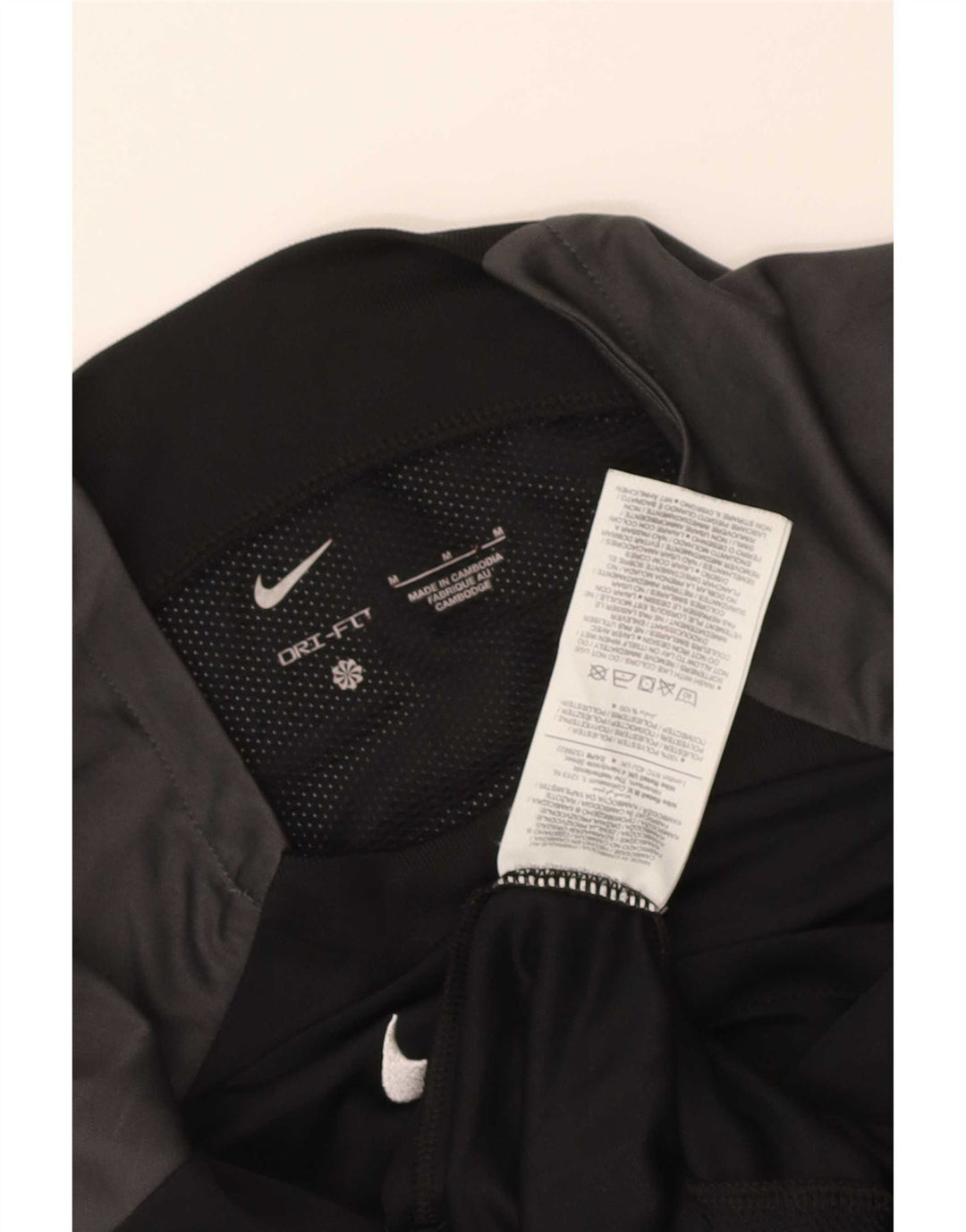Мужская футболка Nike Dri Fit, средний черный полиэстер с цветными блоками