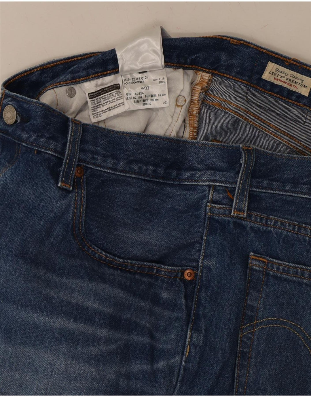 LEVI'S Womens Denim Hot Pants W32 Large Blue Cotton Vintage Levi's and Second-Hand Levi's from Messina Hembry 